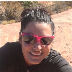 Meet your Posher, Melyssa